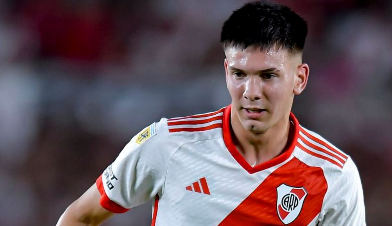 Franco Mastantuono pemain River Plate