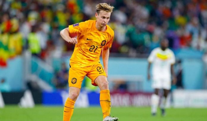 Frenkie de Jong pemain Barcelona