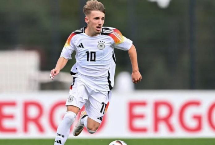 Lennard Karl - wonderkid Bayern Munchen yang tengah diincar Real madrid