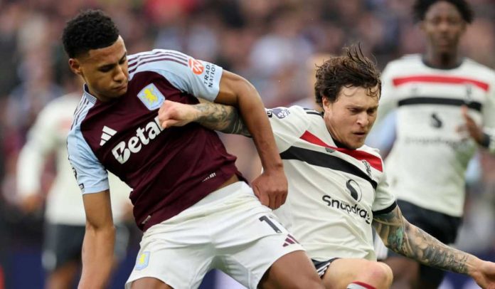 Ollie watkins berduel dengan Victor Lindelof