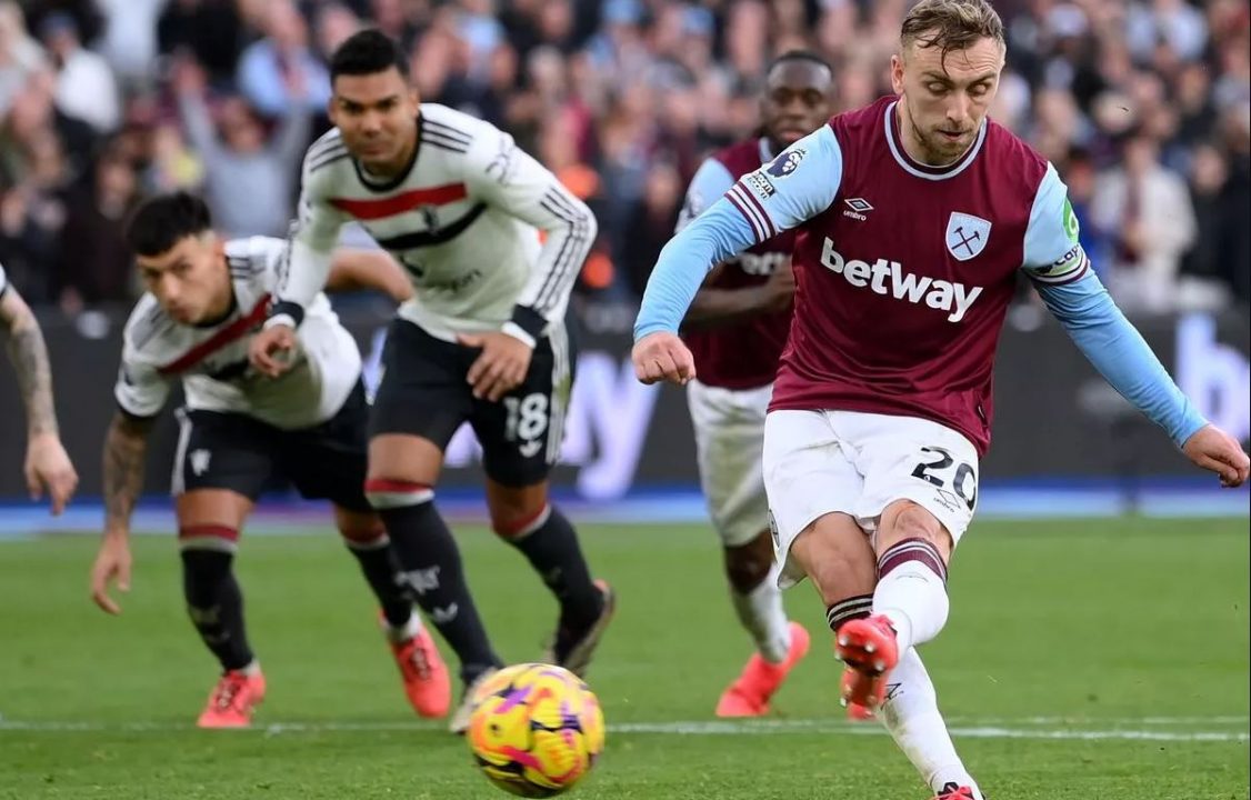 Penalti kontroversial West Ham rugikan Manchester United