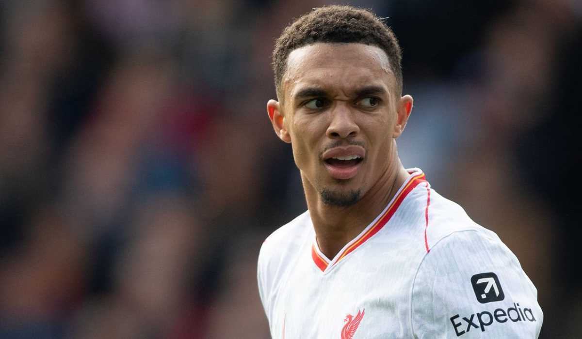 Trent Alexander-Arnold tidak terganggu rumor transfer Real Madrid