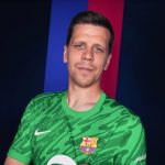 Wojciech Szczesny saat diperkenalkan sebagai kiper darurat Barcelona