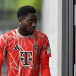 Bayern Munchen semringah Alphonso Davies Tiba-tiba Berpikir Perpanjang Kontrak di Allianz Arena