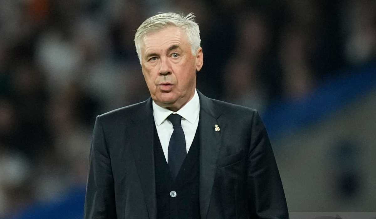 Carlo Ancelotti punya tugas berat membalikkan keadaan Real Madrid