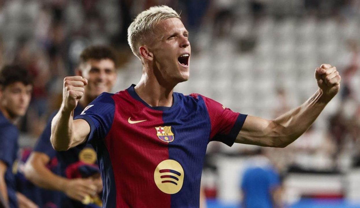 Dani Olmo pemain Barcelona