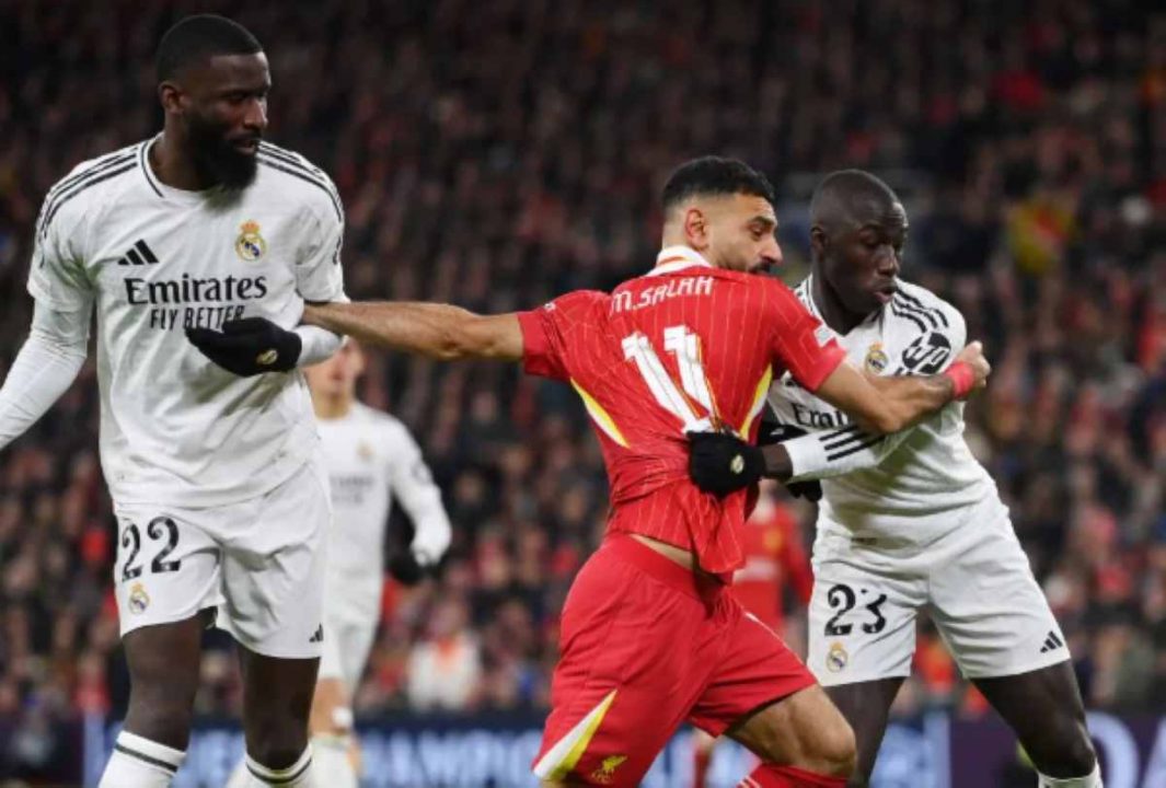 Ferland Mendy dan Antonio Rudiger di laga Liverpool vs Real Madrid