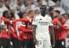 Reaksi Ferland Mendy saat pemain Milan rayakan gol