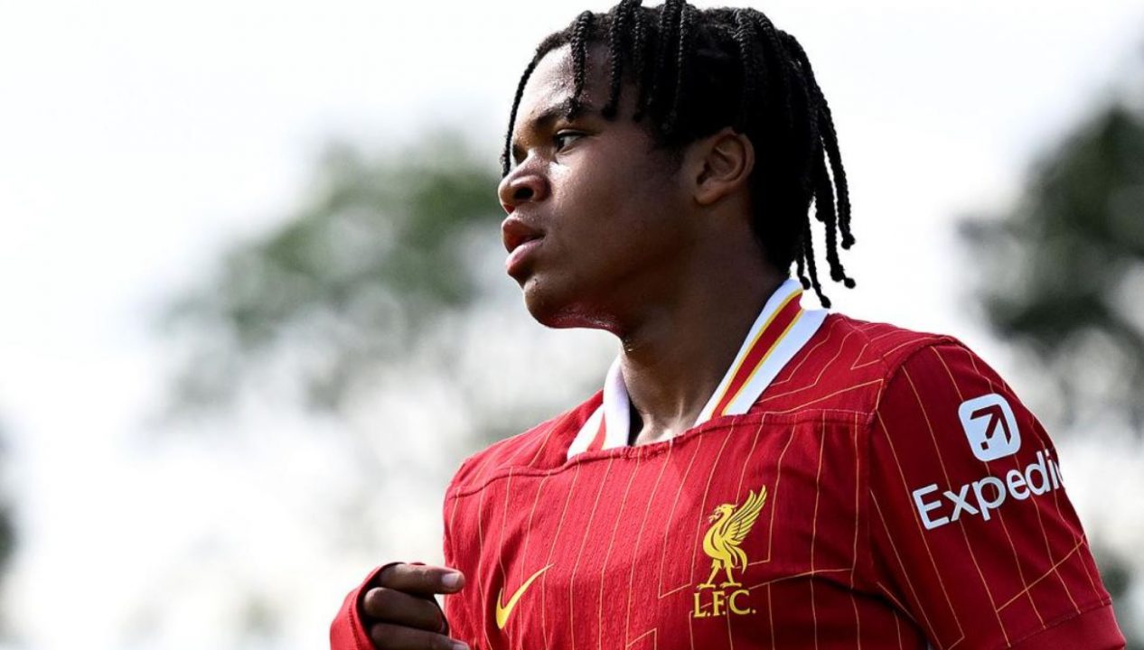 Rio Ngumoha striker muda Liverpool