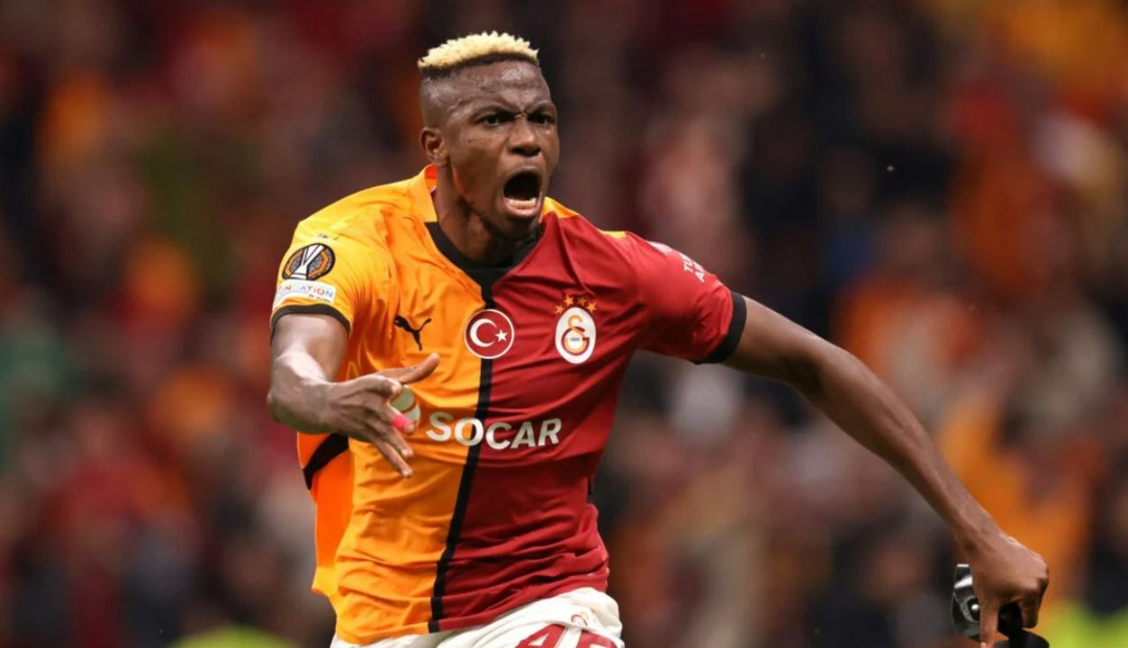 Victor Osimhen pemain Galatasaray