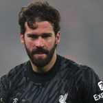 Aksi Alisson Becker bersama Liverpool