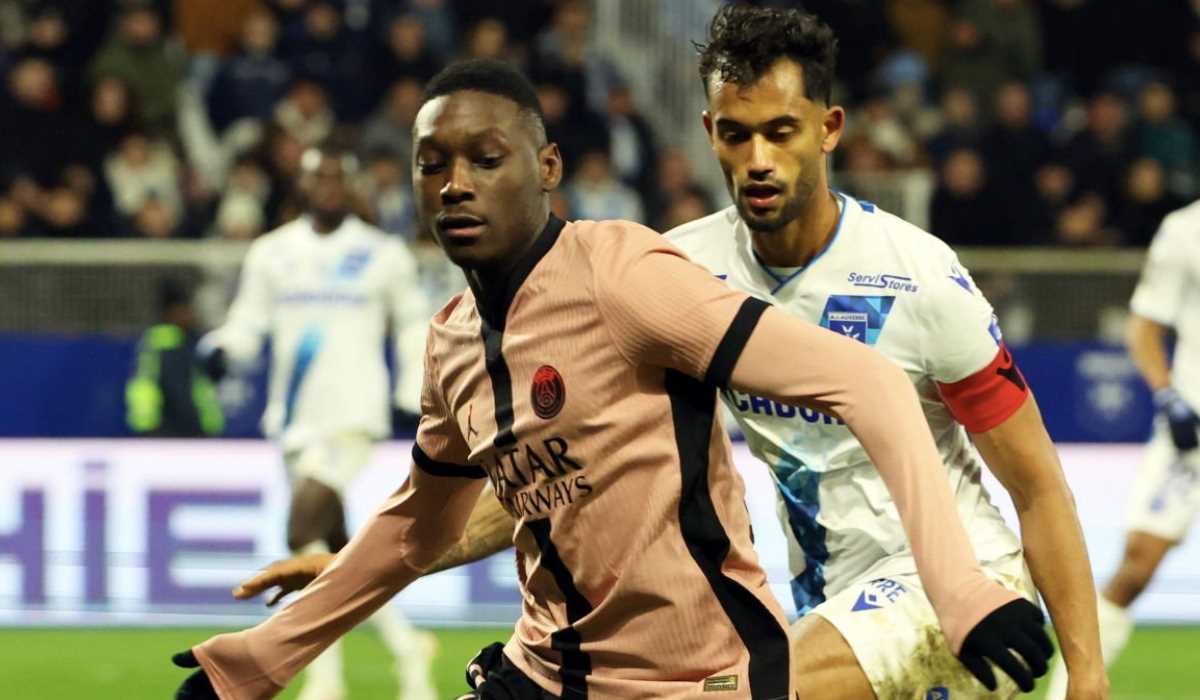 Aksi Randal Kolo Muani untuk PSG