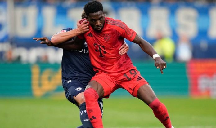 Alphonso Davies pemain Bayern Munchen