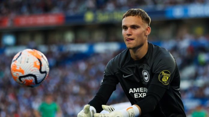 Bart Verbruggen kiper Brighton target transfer Manchester United