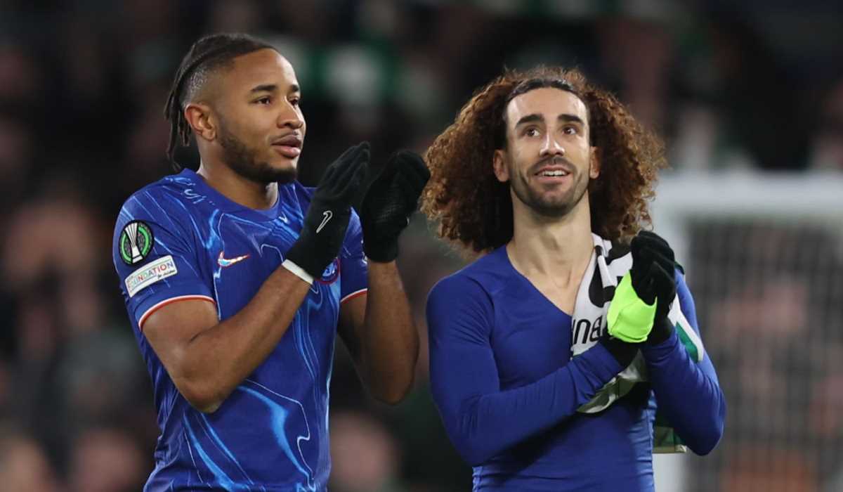 Christopher Nkunku bersama Marc Cucurella