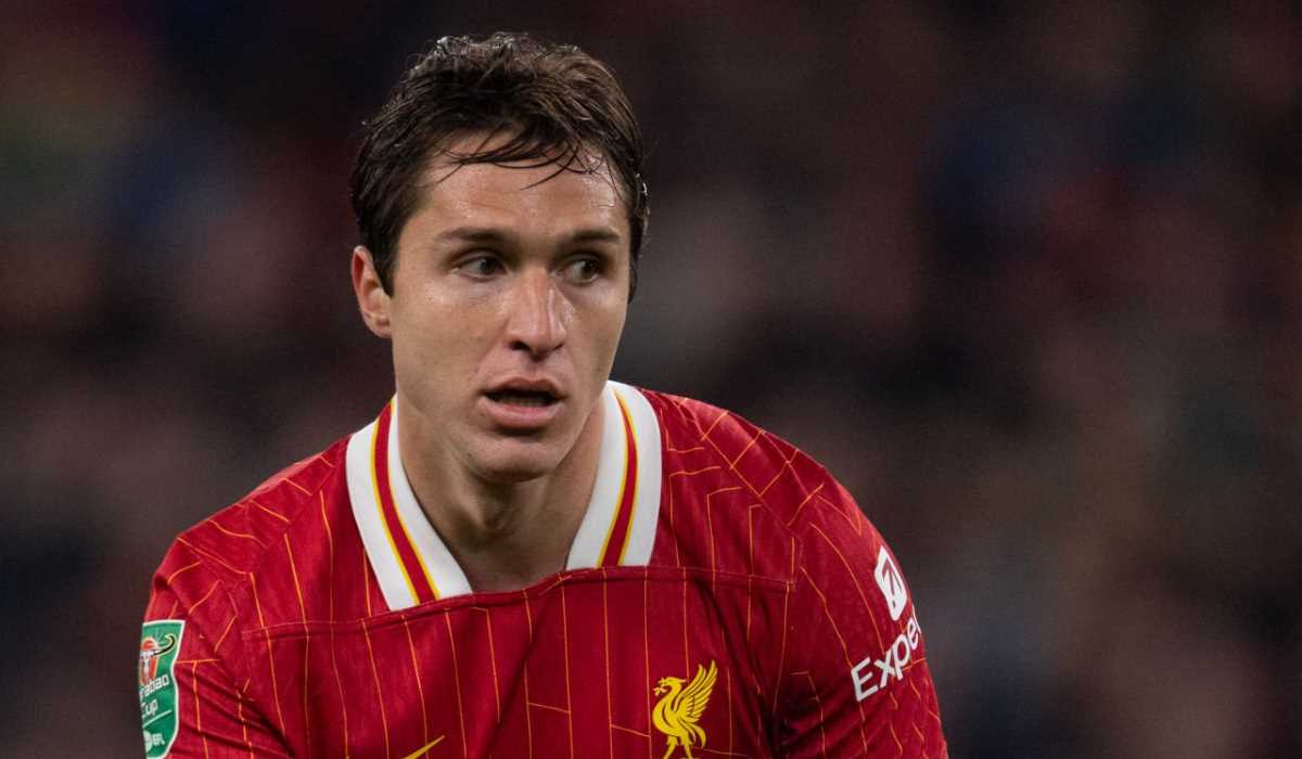 Federico Chiesa belum dapat banyak kesempatan di Liverpool