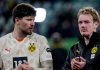 Gregor Kobel bersama Julian Brandt