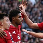 Lisandro Martinez bersama Marcus Rashford dab Matthijs de Ligt