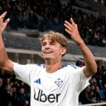 Nico Paz dalam sebuah laga yang dilakoni Como