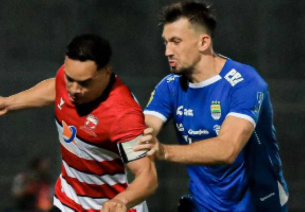 Pemain Persib Bandung saat bertemu Madura United