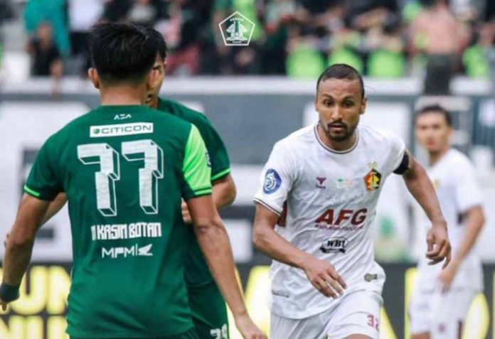 Persebaya menjamu Persik Kediri di pekan ke-14 Liga 1