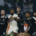 Persib Bandung menjamu Persita Tangerang di pekan ke-16
