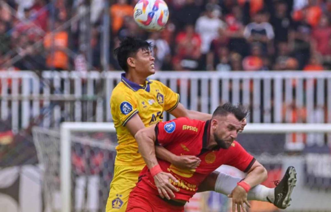 Persija jakarta saat menjamu Persik Kediri di pekan ke-12