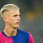 Dani Olmo masih belum bisa didaftarkan Barcelona