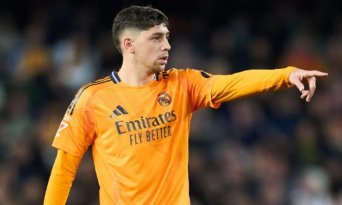 Federico Valverde Bermain di Lini Belakang Saat Real Madrid Menjamu Salzburg