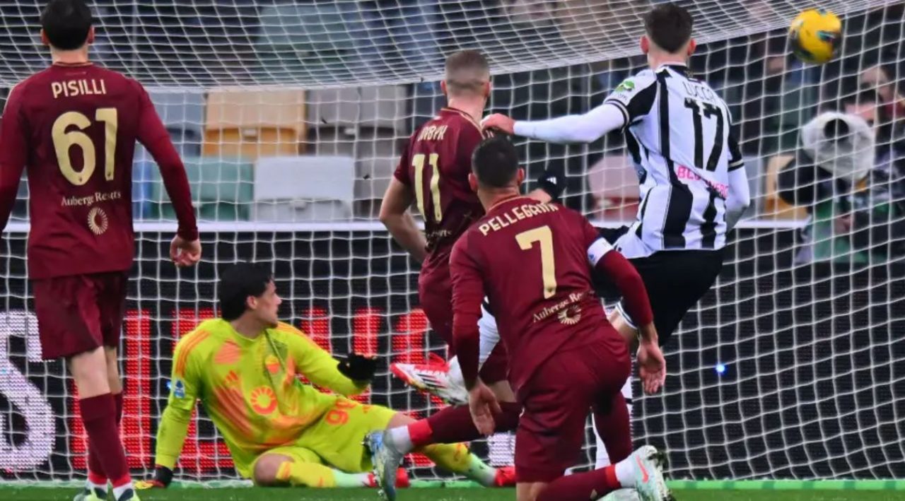 Hasil Udinese vs AS Roma - Liga Italia