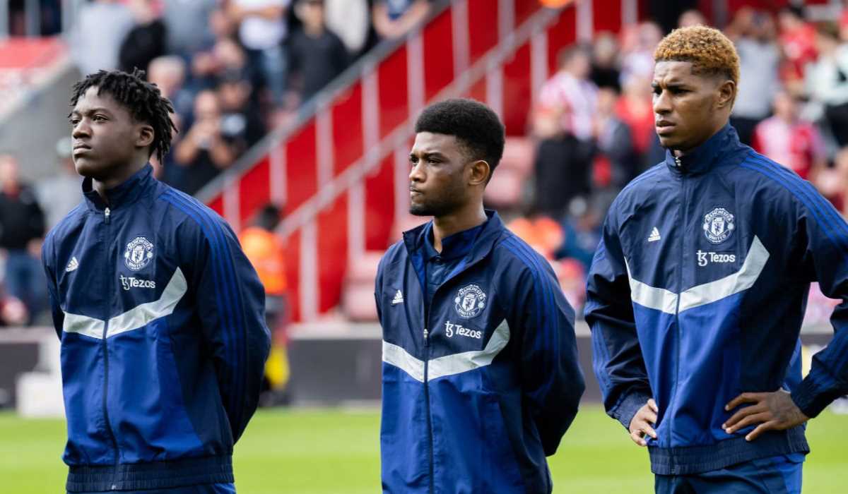 Kobbie Mainoo bersama Amad Diallo dan Marcus Rashford