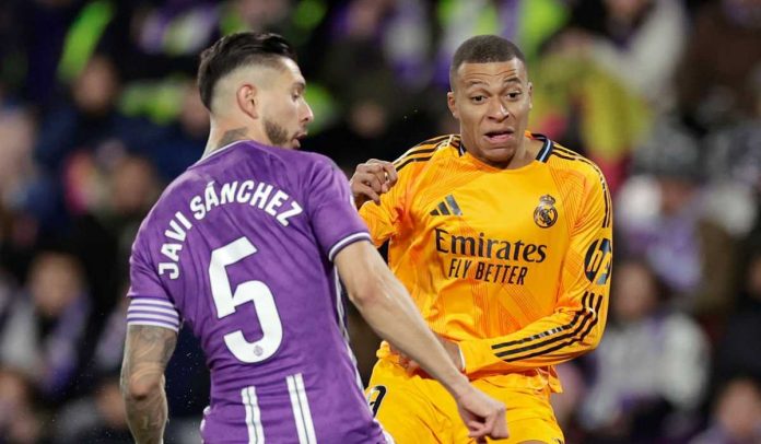 Kylian Mbappe mencetak gol keduanya untuk Real Madrid ke gawang Real Valladolid di La Liga