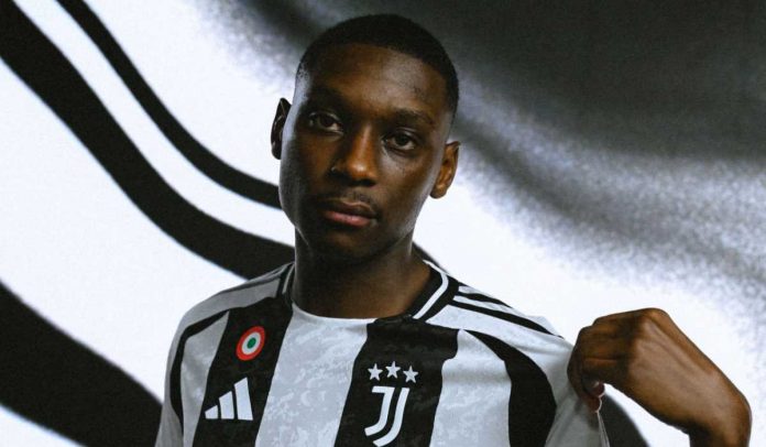 Randal Kolo Muani diperkenalkan sebagai pemain baru Juventus