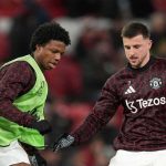 Tyrell Malacia berlatih dengan Mason Mount