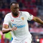 Aksi Dodi Lukebakio di pertandingan Sevilla