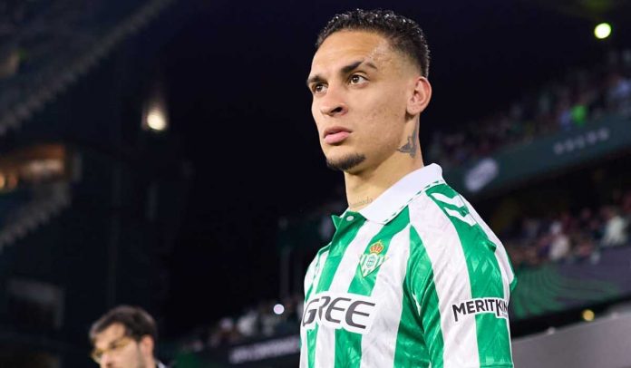 Antony di laga Real Betis