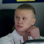 Erling Haaland di bangku cadangan Manchester City