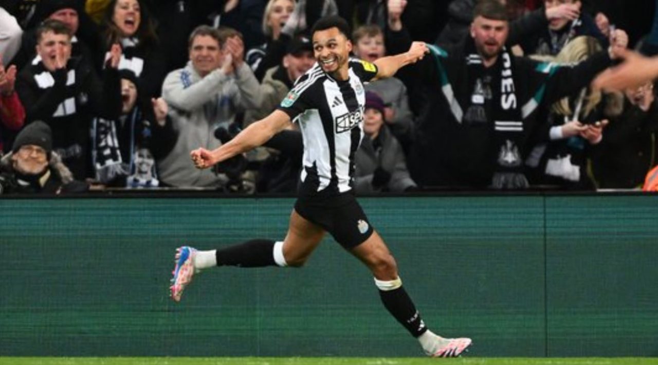 Hasil Newcastle United vs Arsenal skor 2-0 agregat 4-0 di Carabao Cup