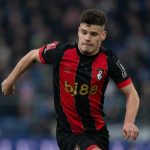 Milos Kerkez di laga Everton vs Bournemouth