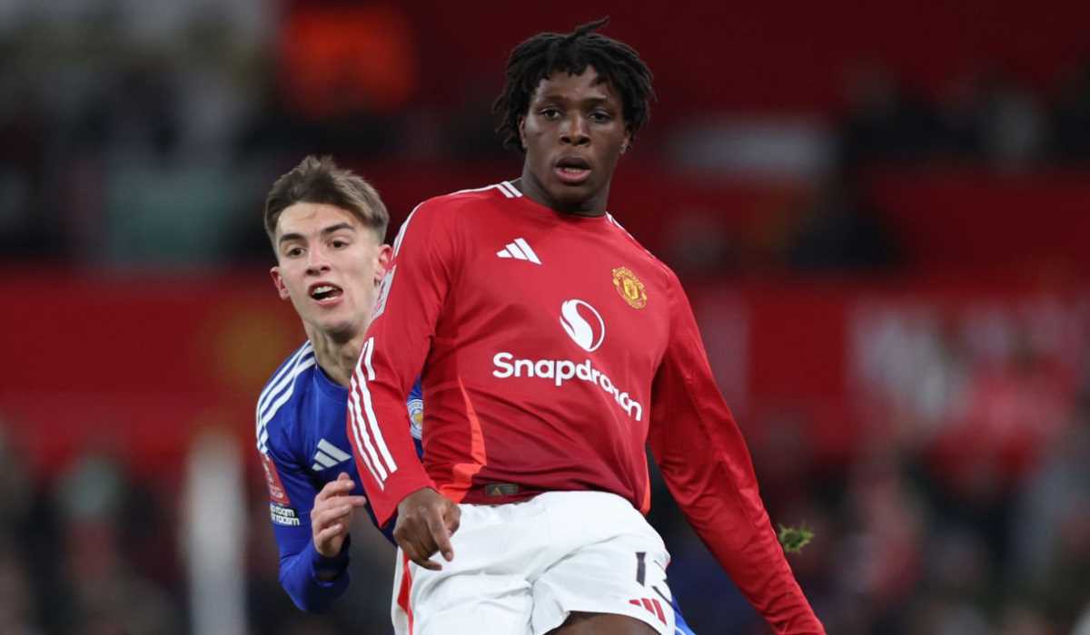 Patrick Dorgu di laga Manchester United vs Leicester City