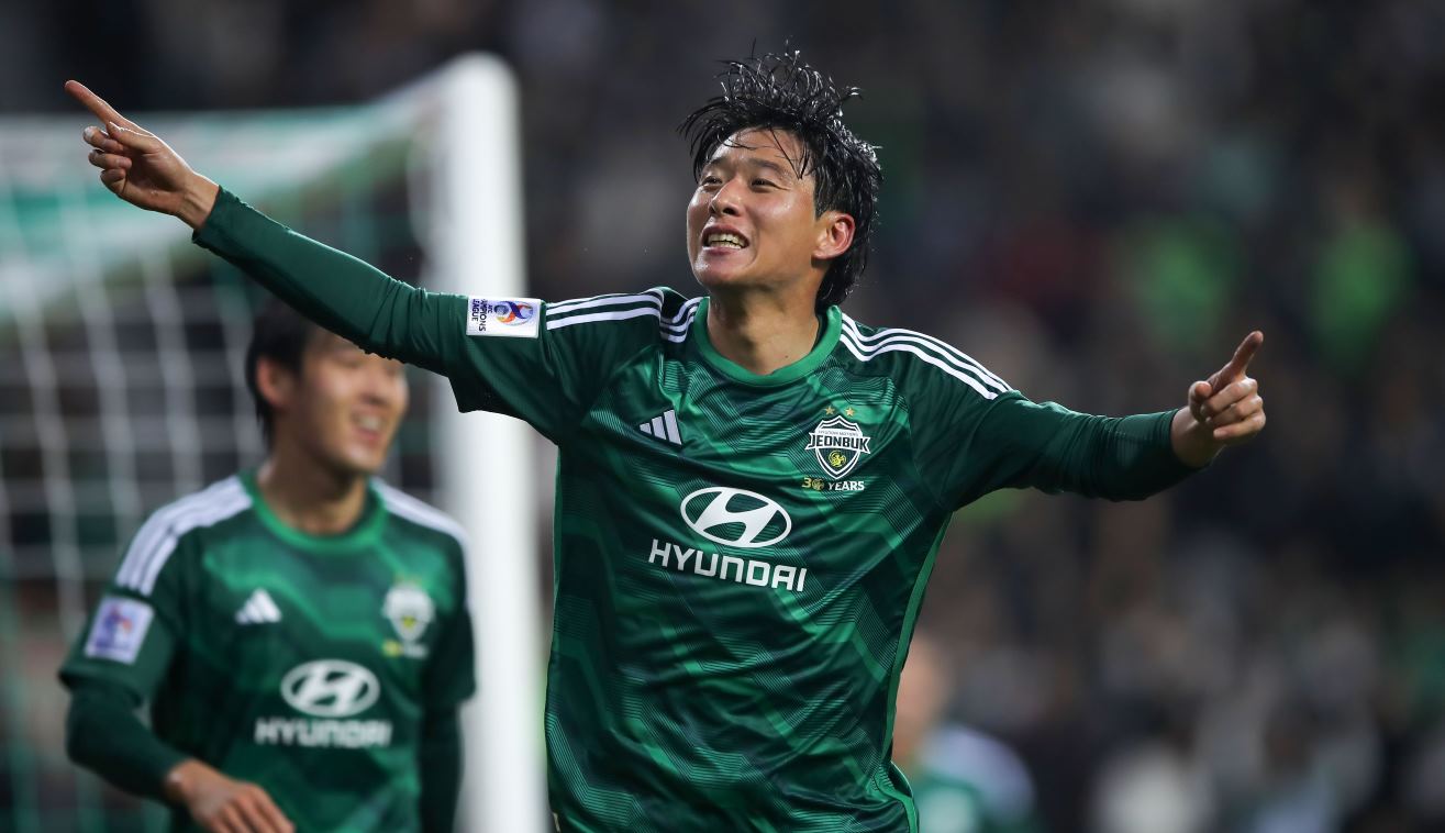 Seung-woo Lee pemain Jeonbuk Hyundai Motors