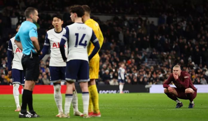 Tottenham Hotspur vs Manchester City - Liga Inggris