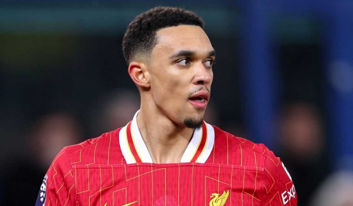 Trent Alexander-Arnold di laga Everton vs Liverpool