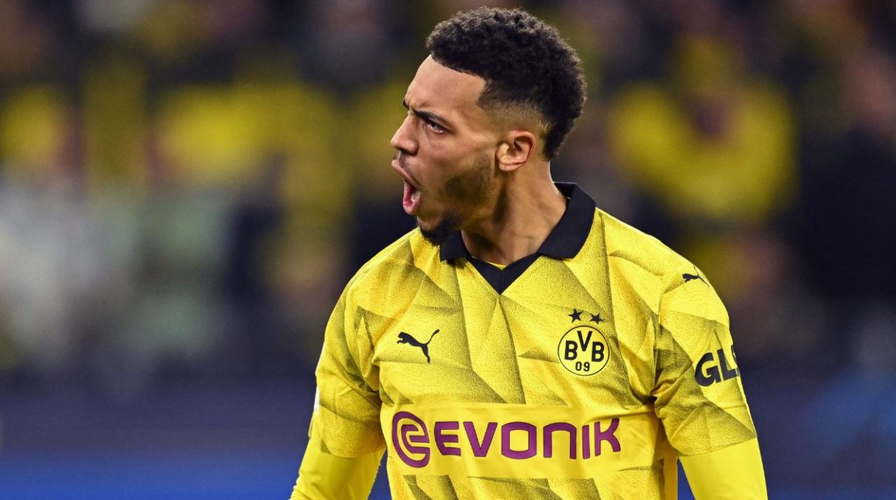 Felix Nmecha pemain Borussia Dortmund