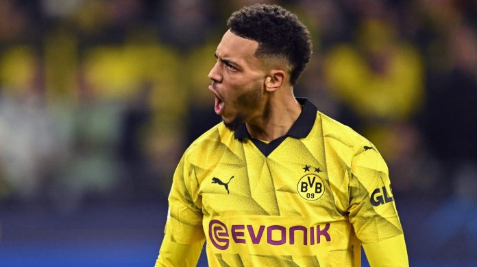 Felix Nmecha pemain Borussia Dortmund