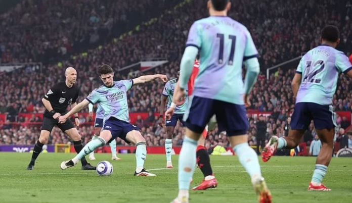 Hasil Manchester United vs Arsenal skor akhir 1-1 - Liga Inggris