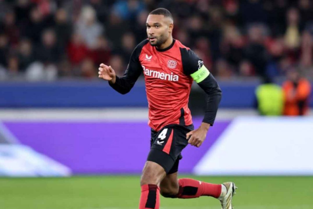 Jonathan Tah Tolak Tawaran Bayern Munchen