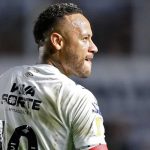 Neymar merayakan gol di laga Santos v Bragantino