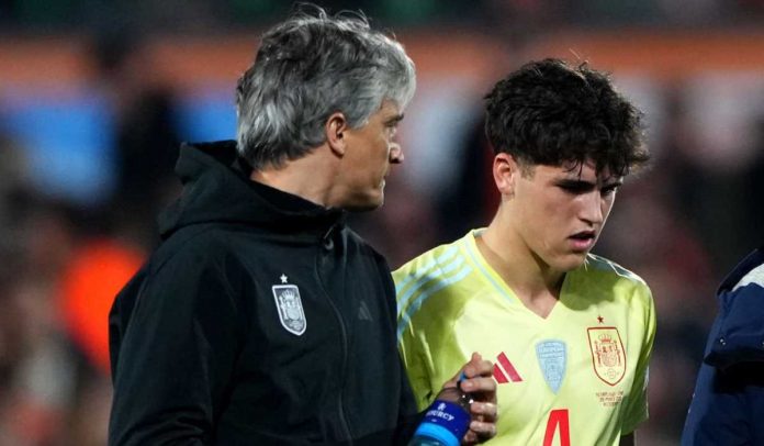 Pau Cubarsi meninggalkan lapangan untuk Spanyol karena cedera