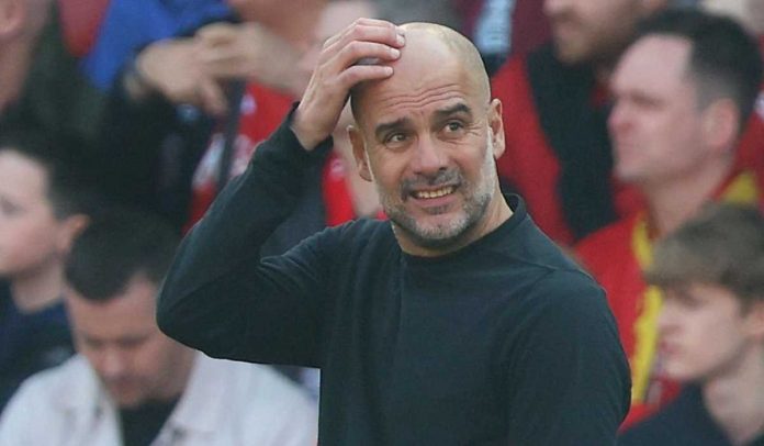 Pep Guardiola menggaruk kepala di laga Nottingham Forest vs Manchester City